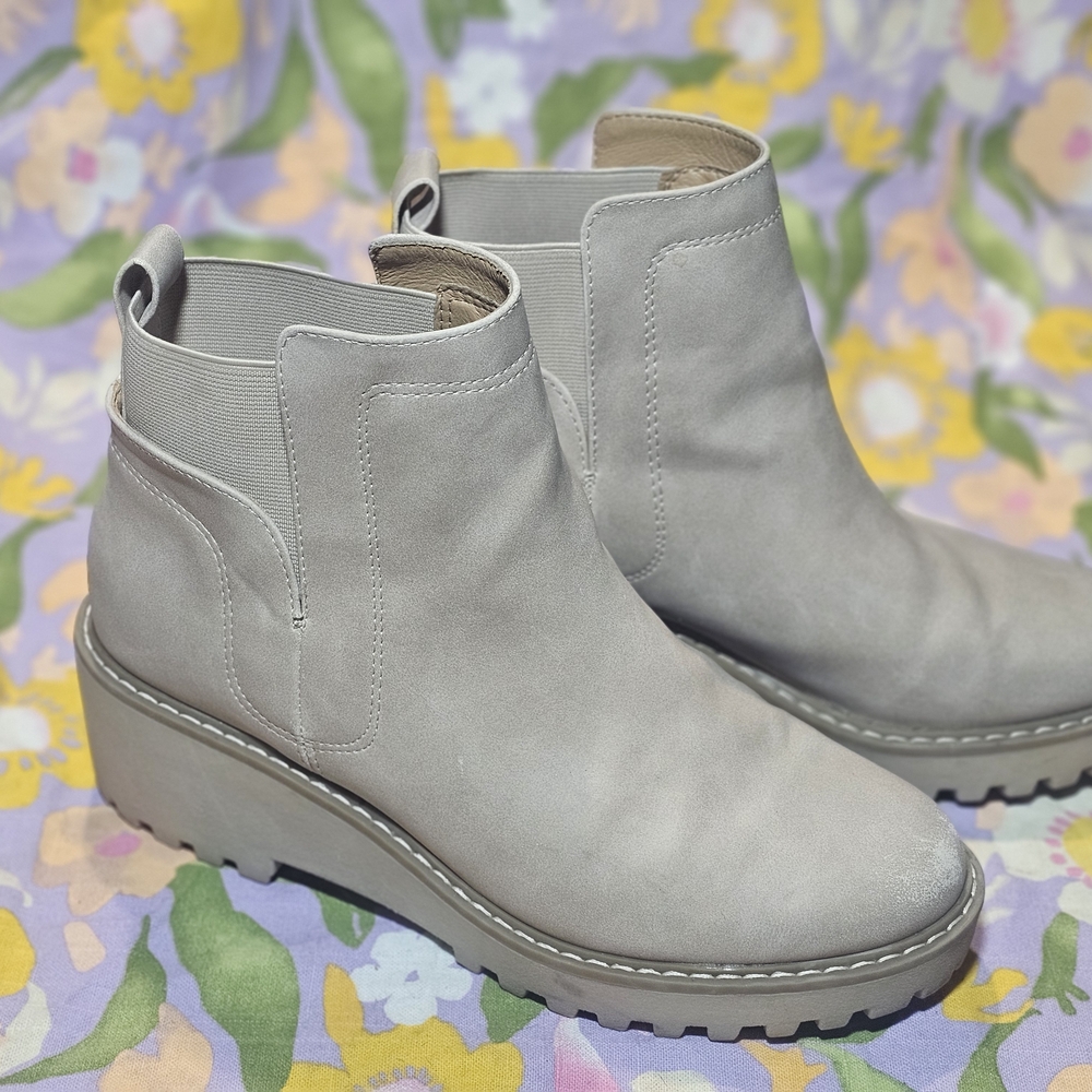 DV by Dolce Vita Light Gray Ankle Boots